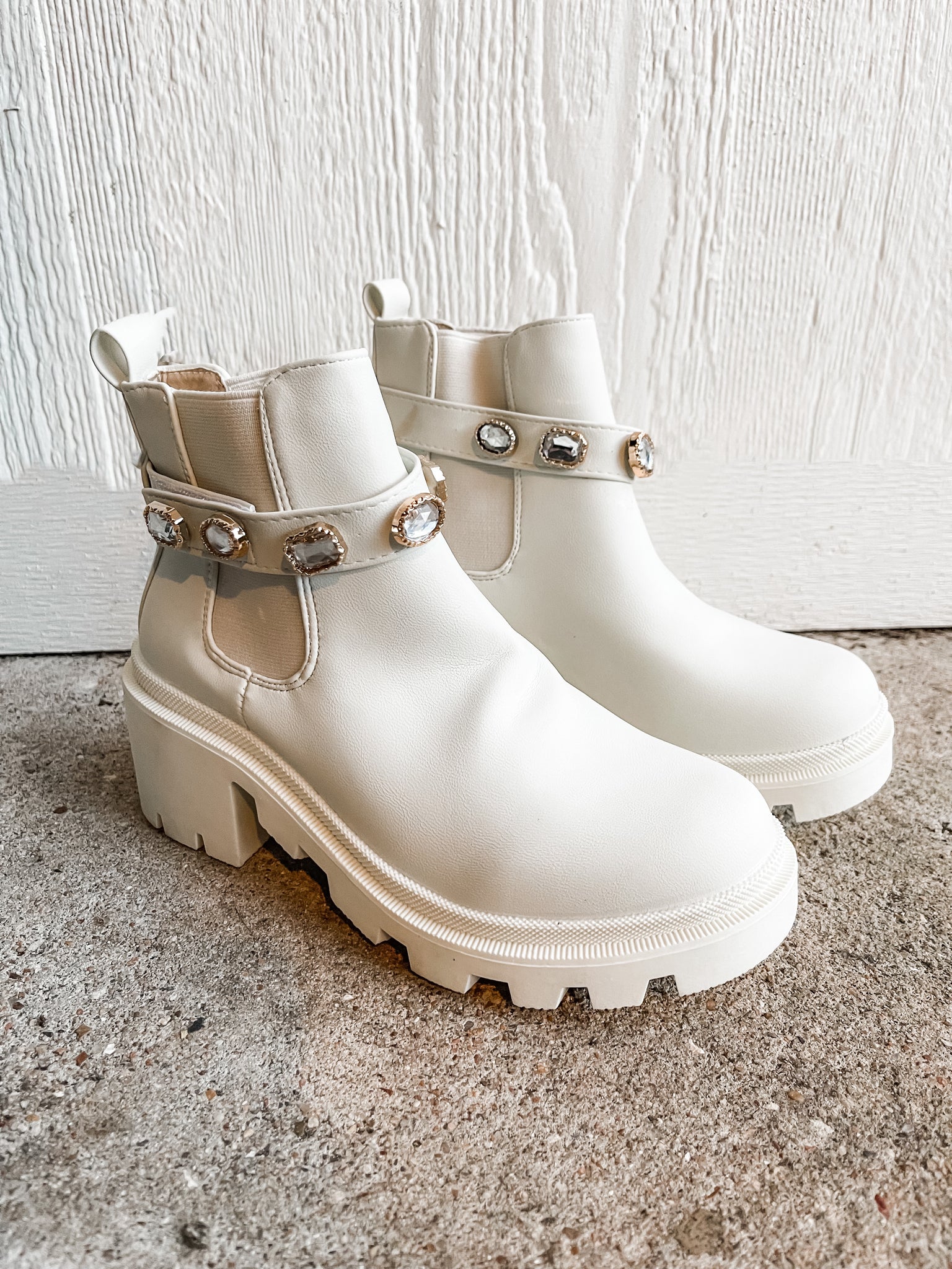 Treat Yourself Boots: White