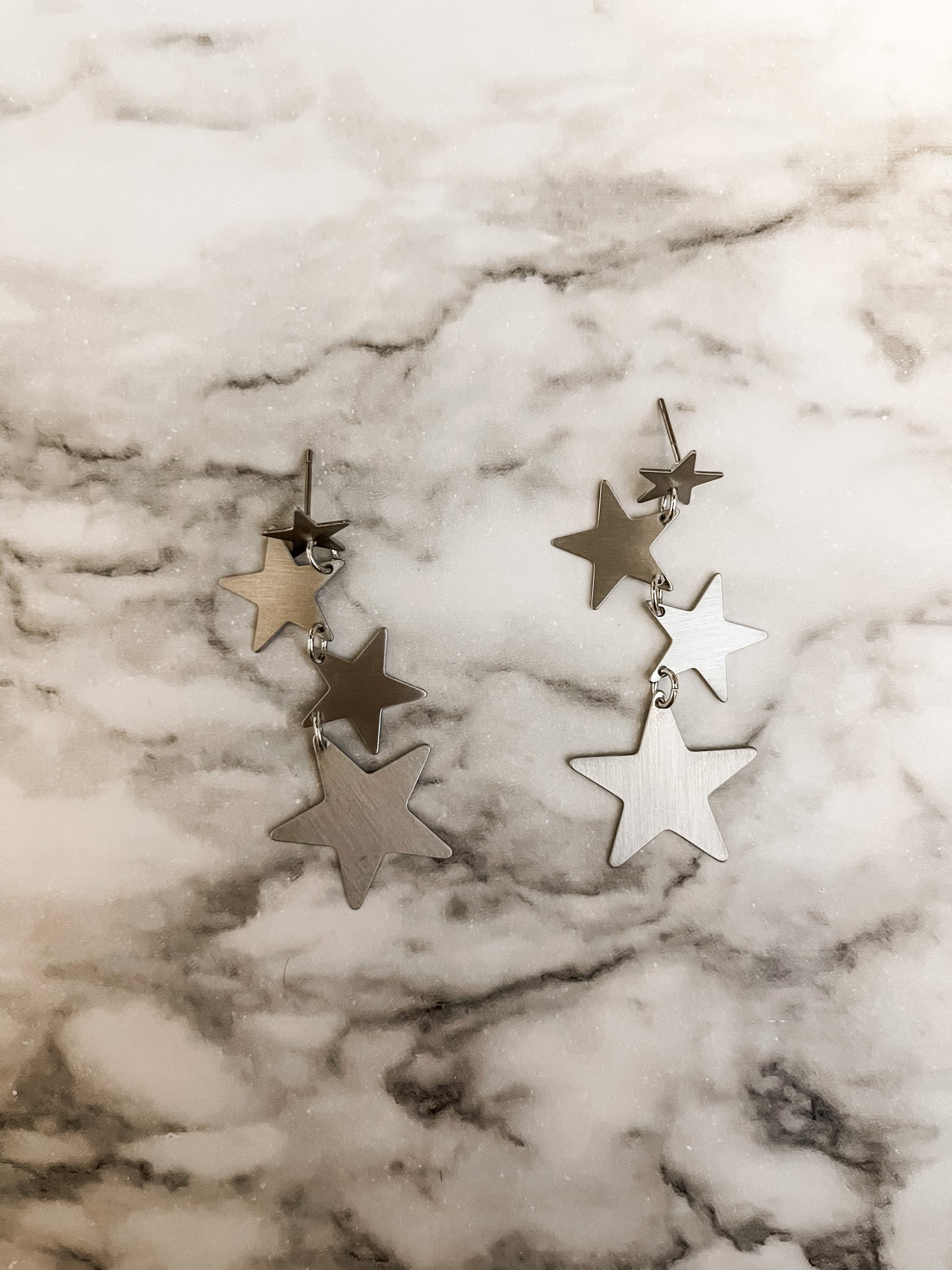 Star Link Dangle Earrings: Silver