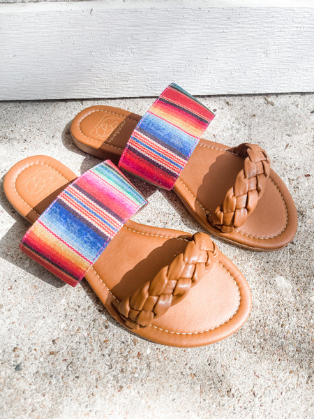 Sandy Toes Sandals: Aztec Stripes