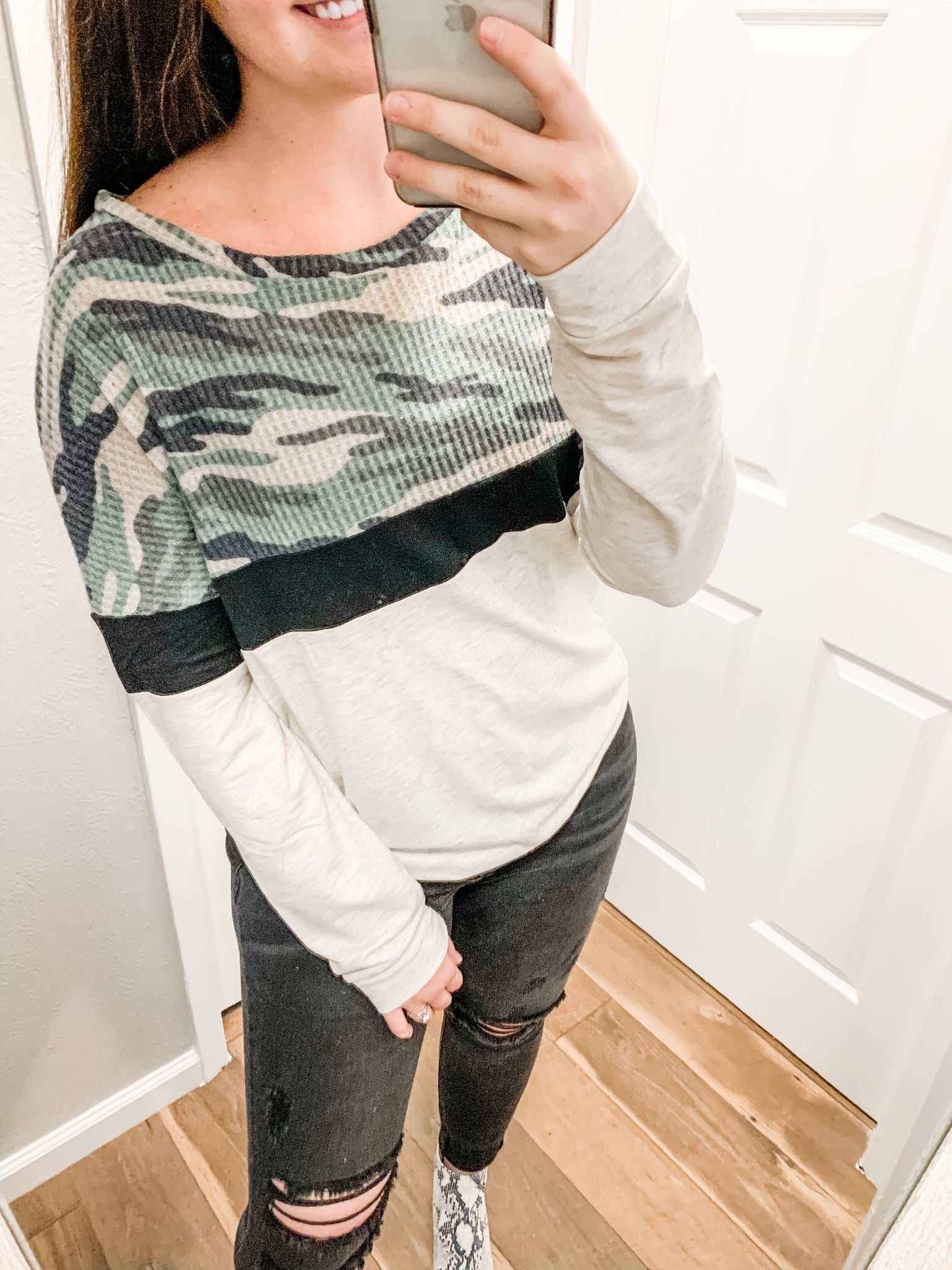 Run Away With Me Top: Olive/Taupe