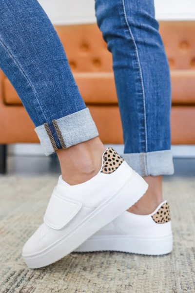 Got Your Attention Sneakers: White/Cheetah